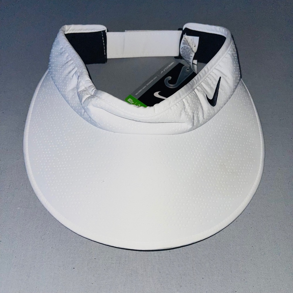 Nike Golf Aerobill Visor Womens White Perforated Adjustable Hat 742710-100